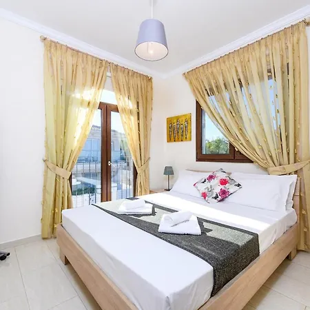 Blue Water Bay Villa